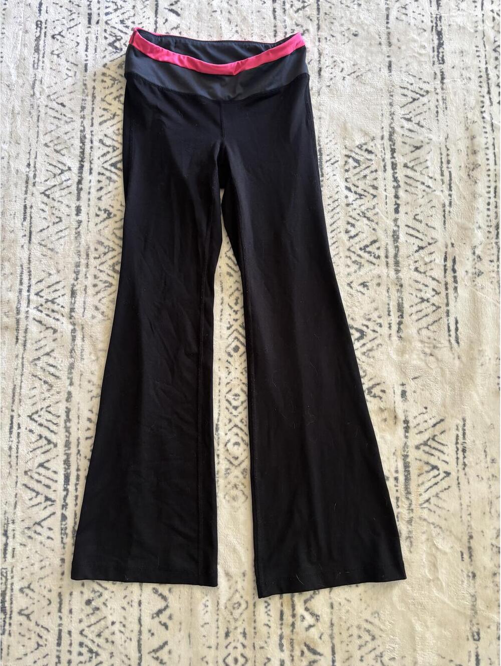 GapBody Black Flared Yoga Pants with Hot Pink Waistband, Size Small